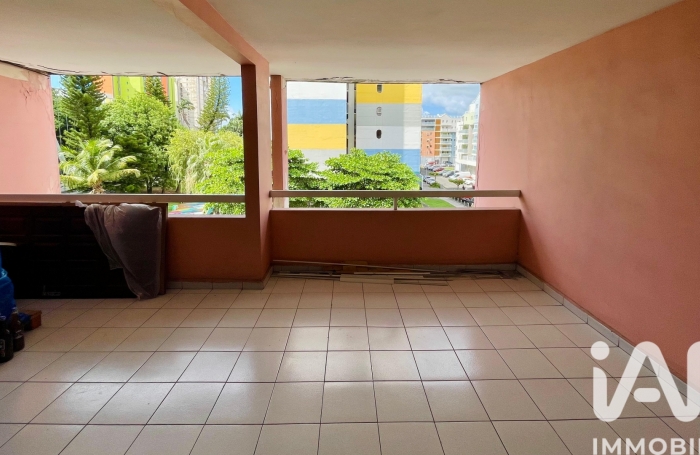 Vente Appartement 85m&sup2; 3 pi&#232;ces Pointe-à-Pitre