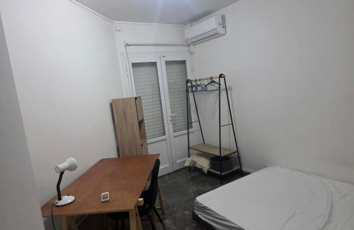 Belle villa récente T5 meublée avec piscine et vue mer