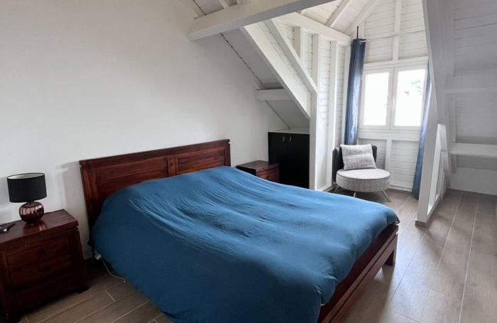 BEL APPARTEMENT T3 MEUBLE VUE MER + PISCINE