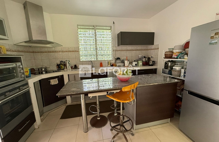 Vente Maison 192.75m² 6 pièces Gosier