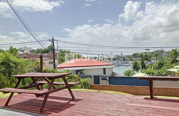 Location Maison 63.8m² 3 pièces Gosier