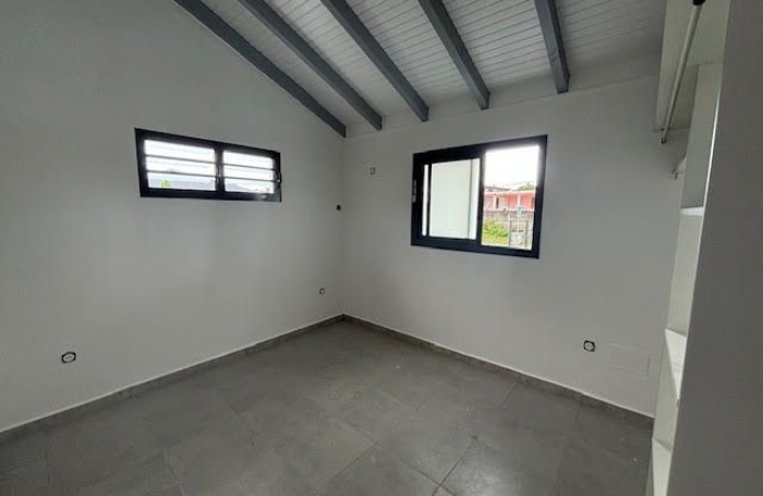 Location Appartement 47m&sup2; 3 pièces Sainte Anne