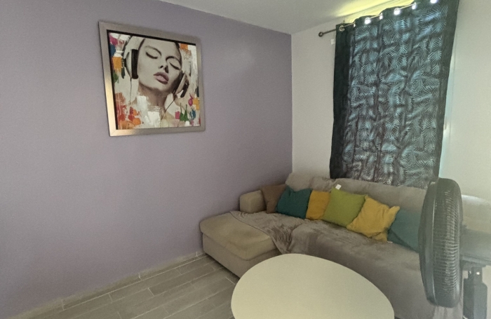 Spacieux T4 meublé sur la commune des Abymes