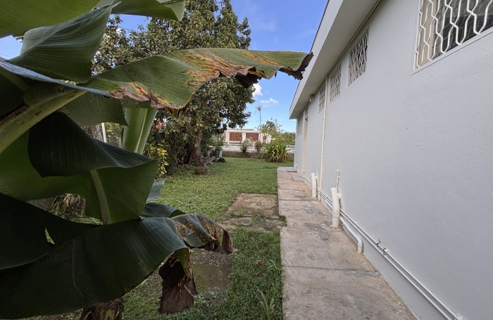 Maison individuelle trois chambres - LONGFORT Immobilier