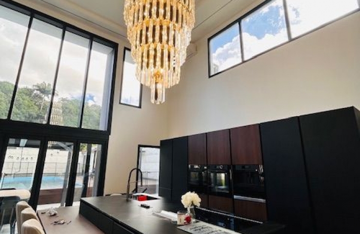 Location Maison 192.91m&sup2; 7 pi&#232;ces Baie Mahault