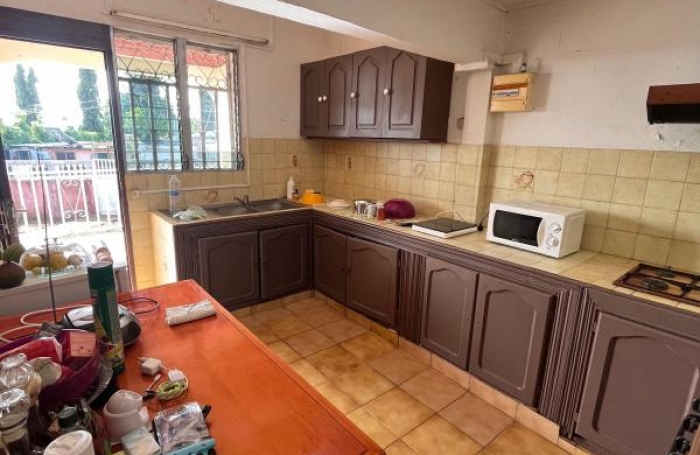 Vente Maison 100m&sup2; 5 pi&#232;ces Baie Mahault