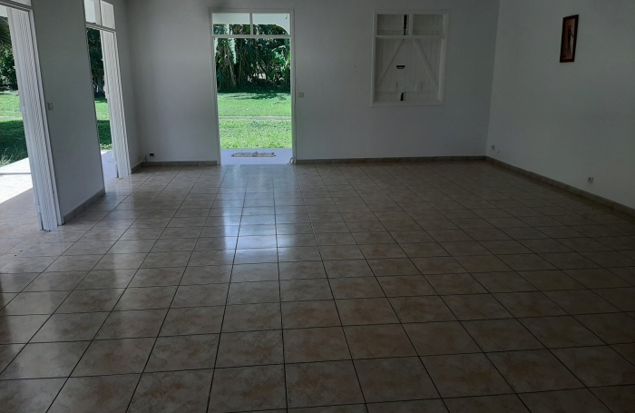 Villa T5 avec piscine