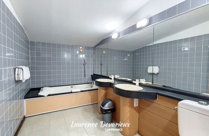 Vente Immeuble 1130m&sup2; 22 pi&#232;ces Saint François