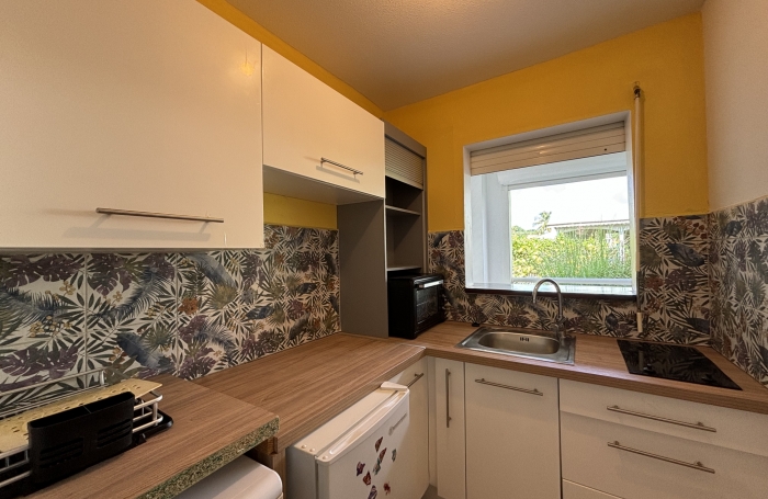 Studio climatisé en résidence sécurisée avec votre agence Longfort Immobilier