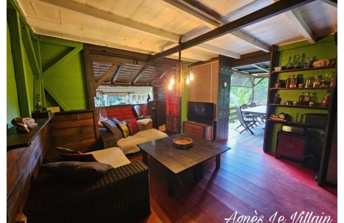 Vente Maison 76m&sup2; 4 pi&#232;ces Bouillante