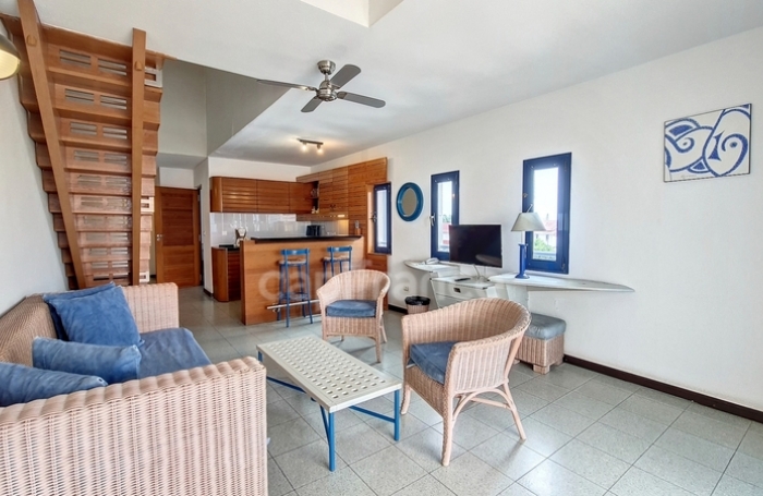 Vente Fonds de commerce 1363m&sup2; 46 pi&#232;ces Saint François