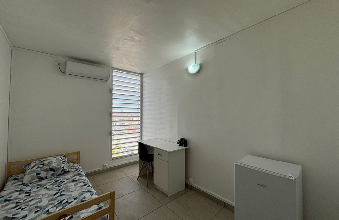 Agr&eacute;able colocation de 4 chambres proche des commodit&eacute;s !