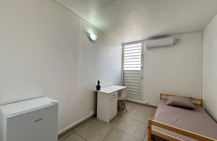 Agr&eacute;able colocation de 4 chambres proche des commodit&eacute;s !