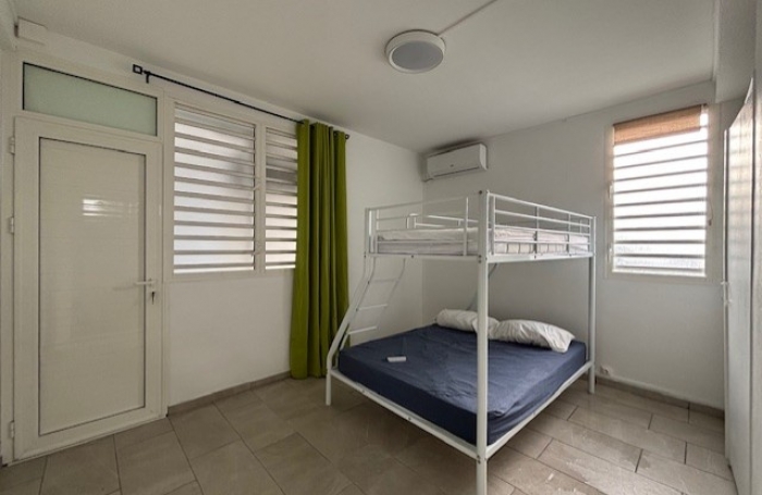 Maison individuelle trois pi&egrave;ces - LONGFORT IMMOBILIER