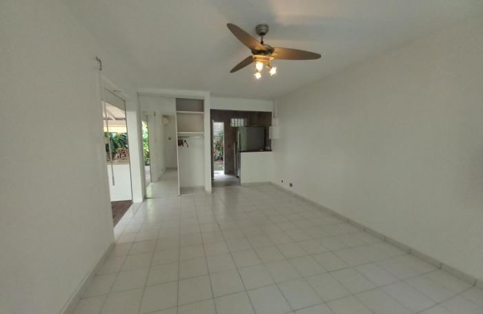 Vente Immeuble 310m&sup2; 15 pièces Gosier