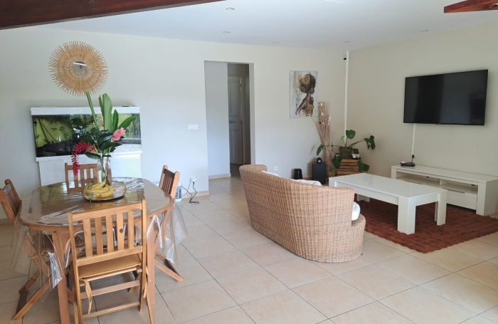 BELLE VILLA F5 MEUBLEE AVEC PISCINE