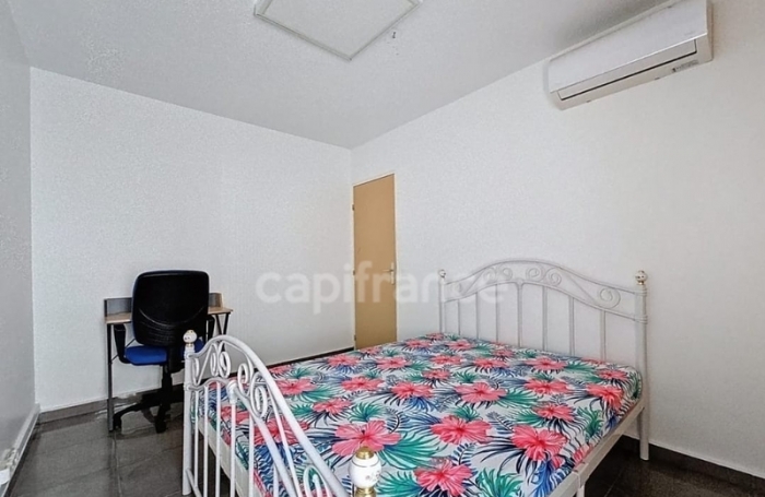 Vente Appartement 90m&sup2; 5 pièces Pointe-&agrave;-Pitre