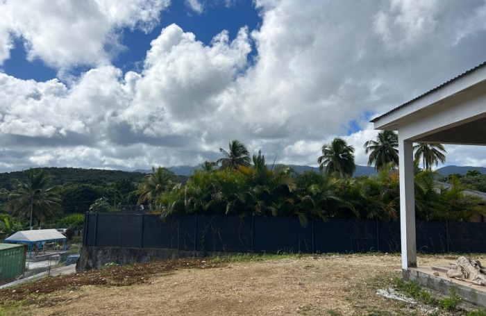 Vente Maison 66m&sup2; 4 pièces Petit-Bourg