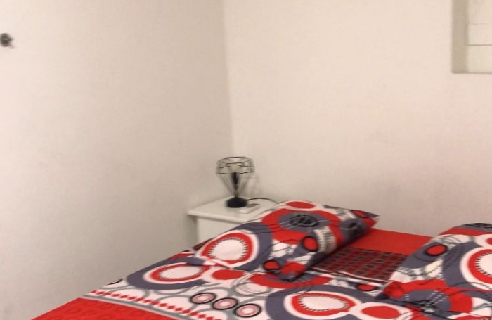 &Agrave; Moule, maison en location avec 2 chambres avec AMI IMMOBILIER