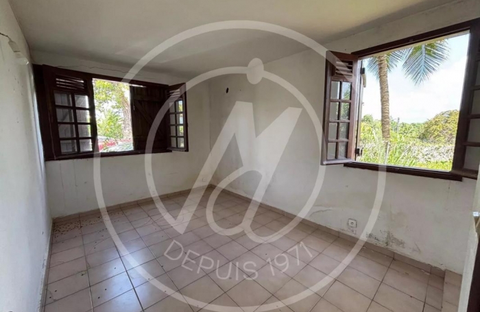 Vente Maison 160m&sup2; 6 pièces Baie Mahault