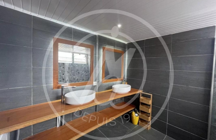 Vente Immeuble 189m&sup2; Pointe-&agrave;-Pitre