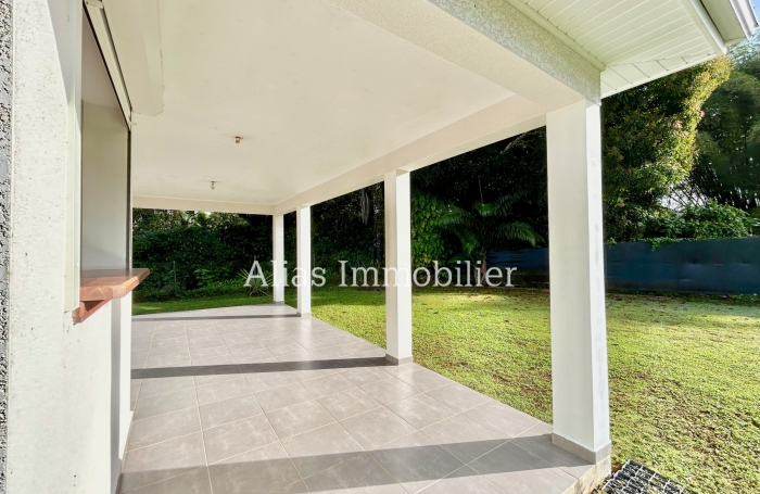 VENTE Villa r&eacute;cente F4 de 115 m2  terrain de 1158 m2 proche INRA