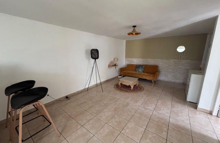 Location Appartement 43m&sup2; 2 pièces Sainte Anne