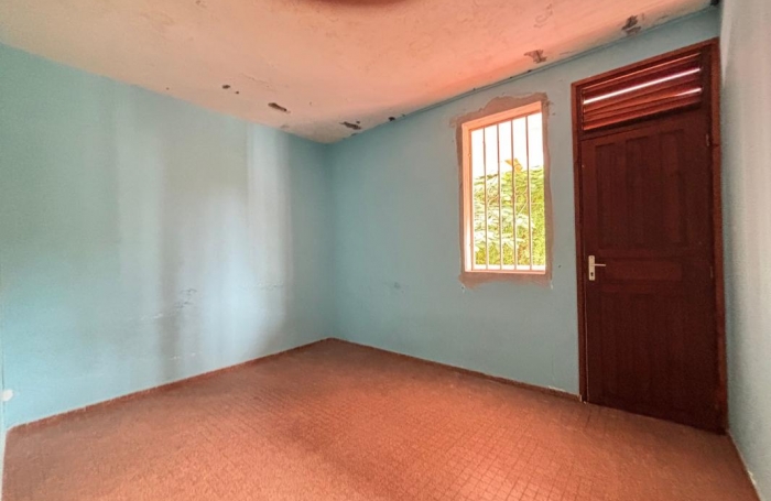 Vente Immeuble 169m&sup2; 6 pièces Basse-Terre