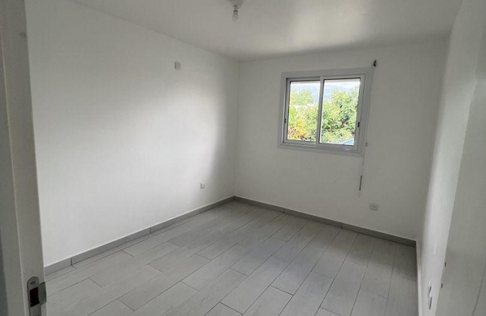 Vente Maison 144m&sup2; 5 pièces Capesterre Belle Eau