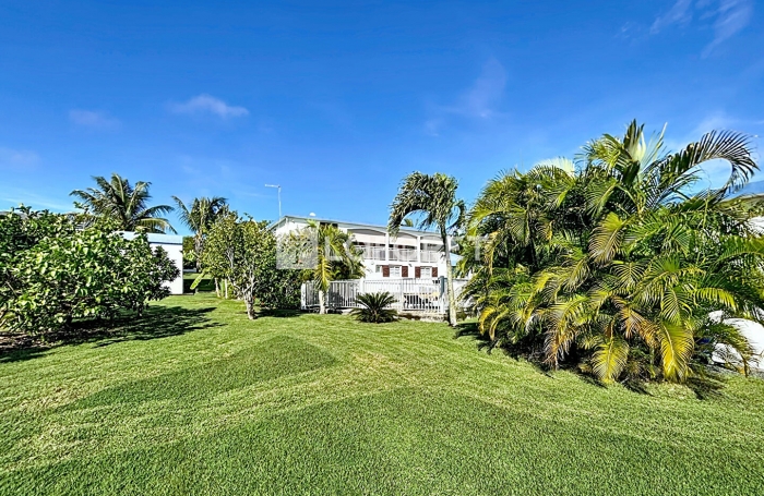 Vente Maison 340m&sup2; 13 pi&egrave;ces Anse-Bertrand