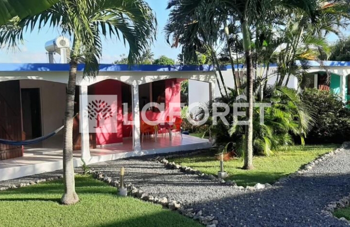 Vente Maison 340m&sup2; 13 pi&egrave;ces Anse-Bertrand