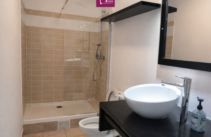 A LOUER - T3 RDC VUE MER - ROUJOL - 1300&euro;