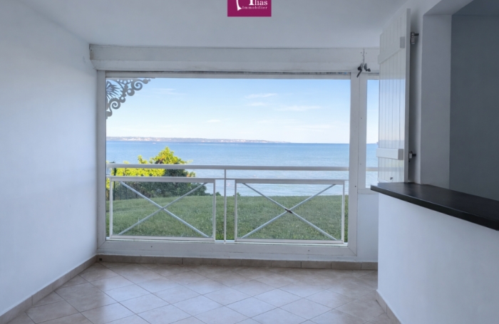 A LOUER - T3 RDC VUE MER - ROUJOL - 1300&euro;