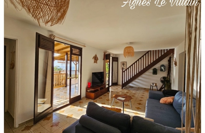 Vente Maison 107m&sup2; 5 pièces Bouillante