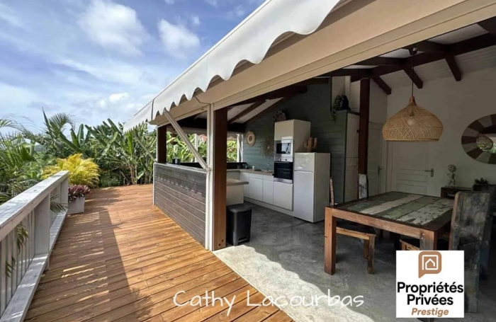 Vente Maison 210m&sup2; 7 pièces Pointe-Noire