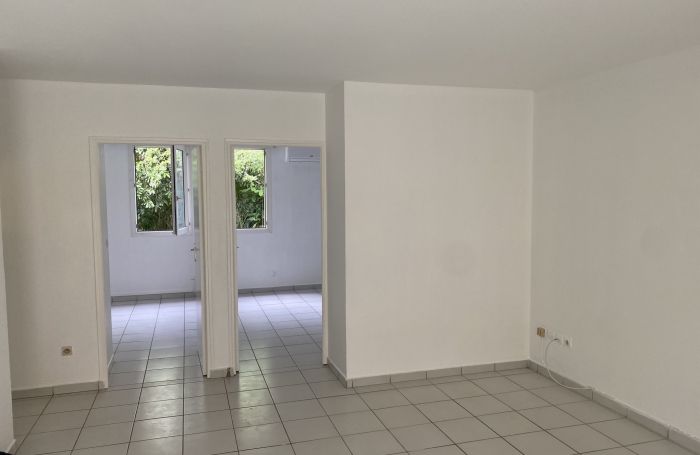 Appartement T3 - R&eacute;sidence Jardins Cara&iuml;be - Arnouville 97170 PETIT-BOURG