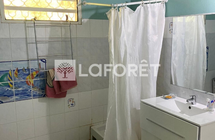 Vente Maison 190m&sup2; 7 pi&egrave;ces Gosier