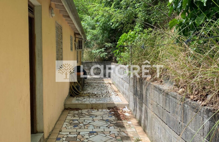Vente Maison 190m&sup2; 7 pi&egrave;ces Gosier