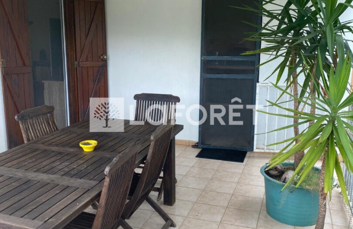 Vente Maison 190m&sup2; 7 pi&egrave;ces Gosier