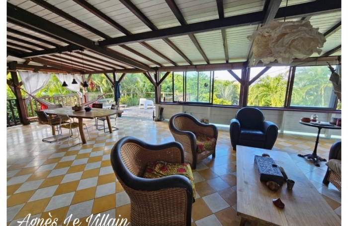 Vente Maison 241m&sup2; 12 pièces Deshaies