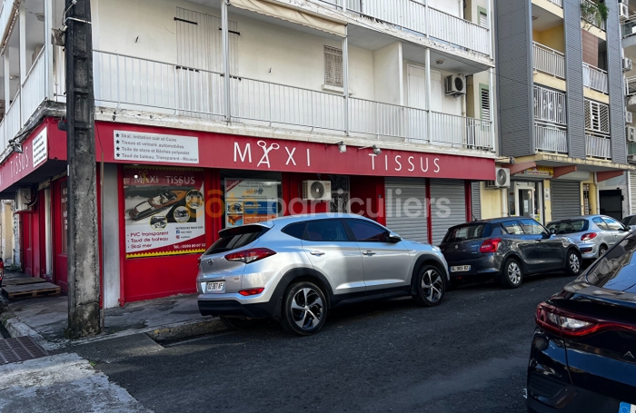 Vente Local commercial 96.39m&sup2; 2 pi&egrave;ces Pointe-&agrave;-Pitre