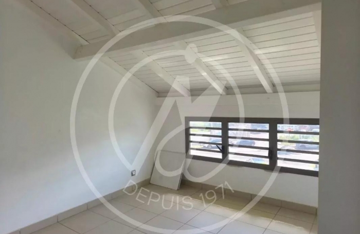 Location Maison 83.24m&sup2; 4 pièces Saint Fran&ccedil;ois