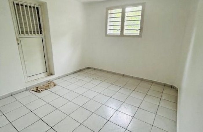 Location Maison 53.05m&sup2; 2 pièces Les Abymes