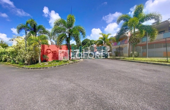 Vente Appartement 56.76m&sup2; 3 pi&egrave;ces Lamentin