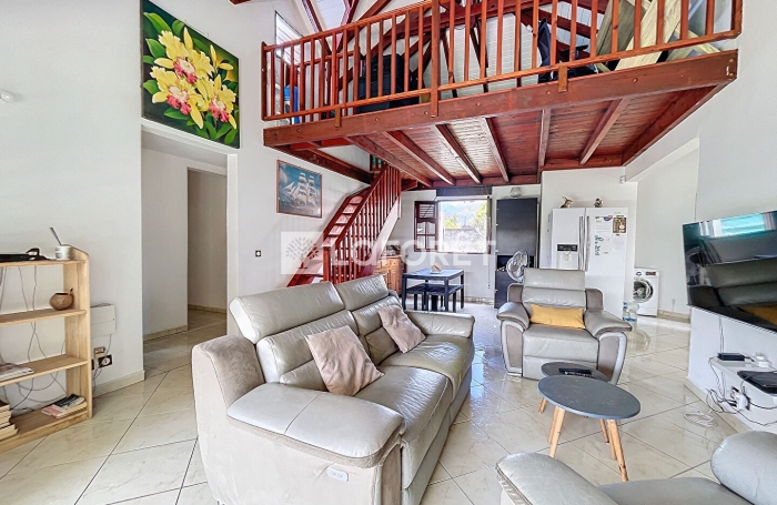 Vente Maison 102m&sup2; 4 pi&egrave;ces Sainte Rose