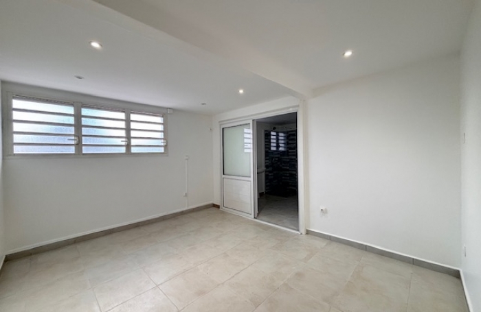 Cinq pi&egrave;ces moderne ! Avec votre agence Longfort Immobilier