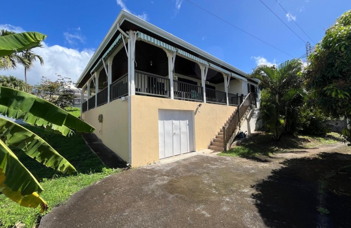 SAINT CLAUDE Villa T4 + garage