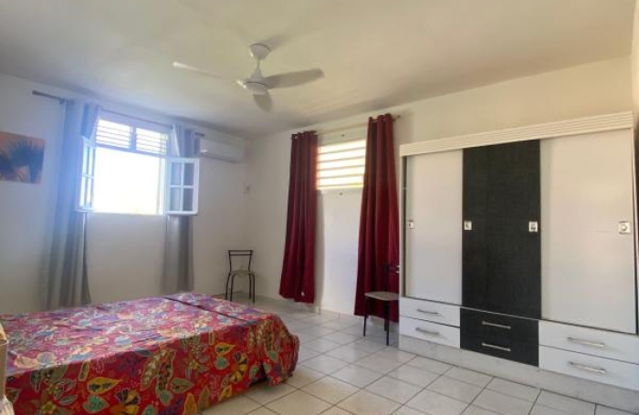 Location Maison 145.95m&sup2; 5 pièces Sainte Rose