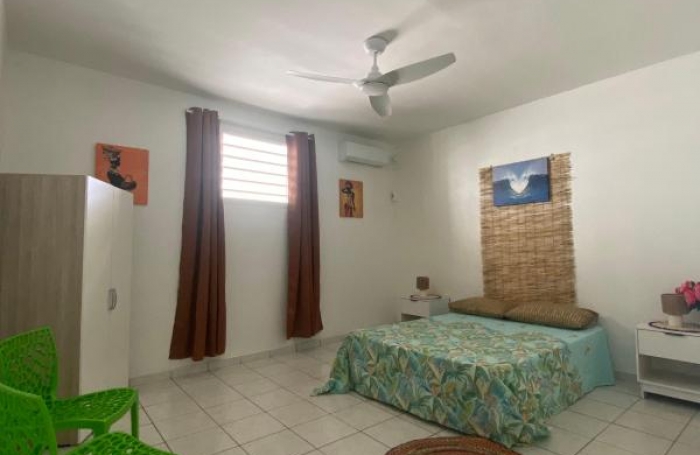 Location Maison 145.95m&sup2; 5 pièces Sainte Rose