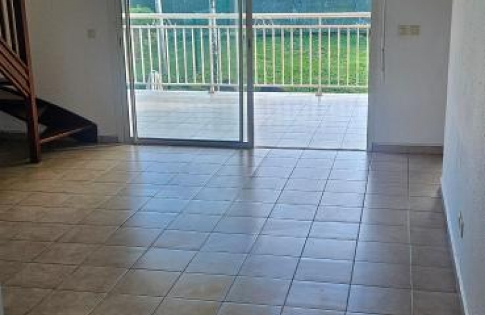 Vente Appartement 76.19m&sup2; 4 pièces Petit-Bourg